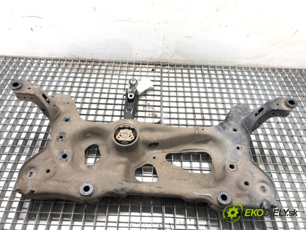 VW TIGUAN SUV 2017 110 kW 2.0 TDI 4motion 1968 výztuha pod motor  (Přední výztuha)