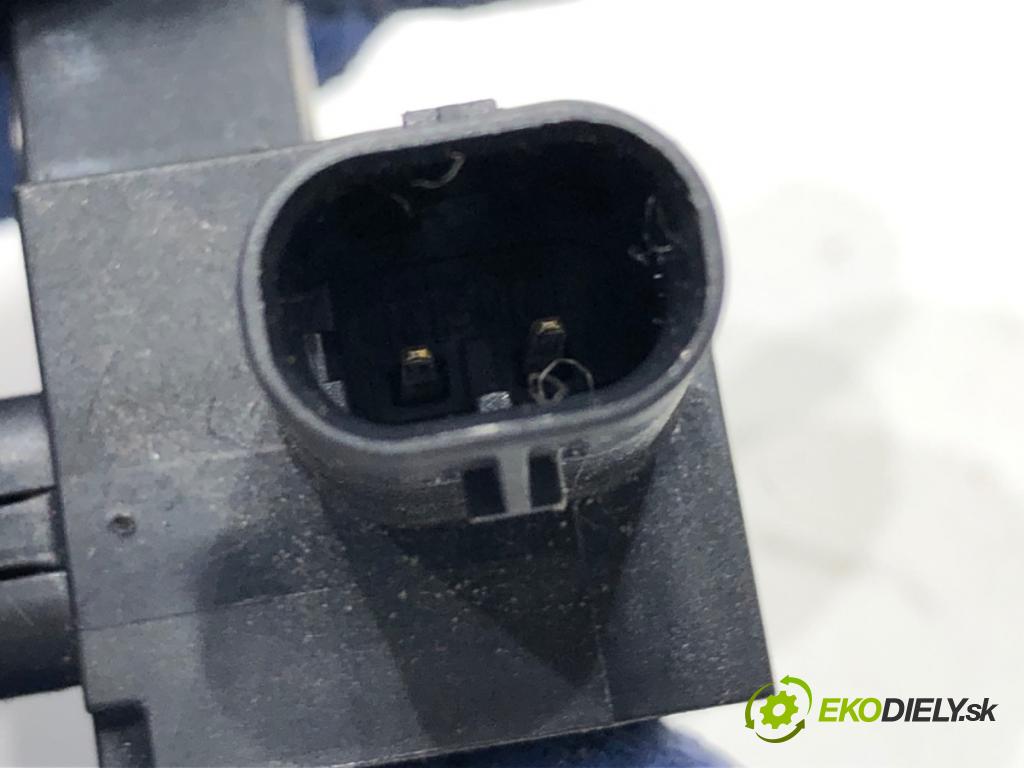 VW TIGUAN SUV 2017 110 kW 2.0 TDI 4motion 1968 Snímač nárazu 5Q0959651B (Snímač nárazu)