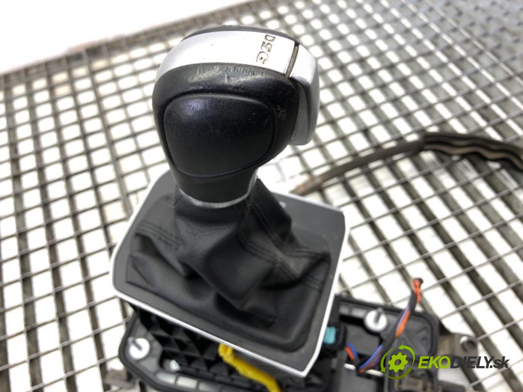 VW TIGUAN SUV 2017 110 kW 2.0 TDI 4motion 1968 Kulisa 5QH713025F (Rýchlostná páka (kulisa))