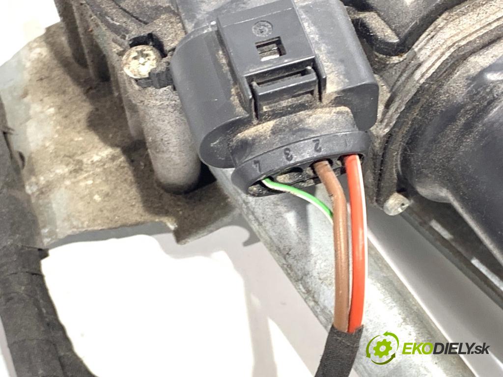 VW TIGUAN SUV 2017 110 kW 2.0 TDI 4motion 1968 Mechanizmus stieračov predný 5NB955023 (Motorček stieračov predný)