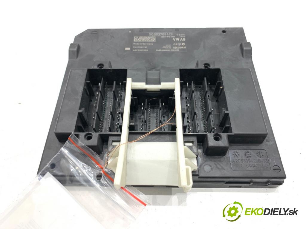 VW TIGUAN SUV 2017 110 kW 2.0 TDI 4motion 1968 Modul komfortu 5Q0937084CF (Modul komfortu)