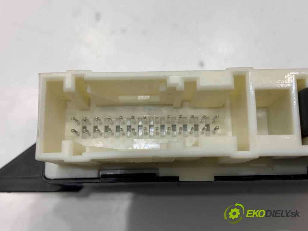 VW TIGUAN SUV 2017 110 kW 2.0 TDI 4motion 1968 Modul PDC 3Q0919298A (Riadiaca jednotka ostatné)