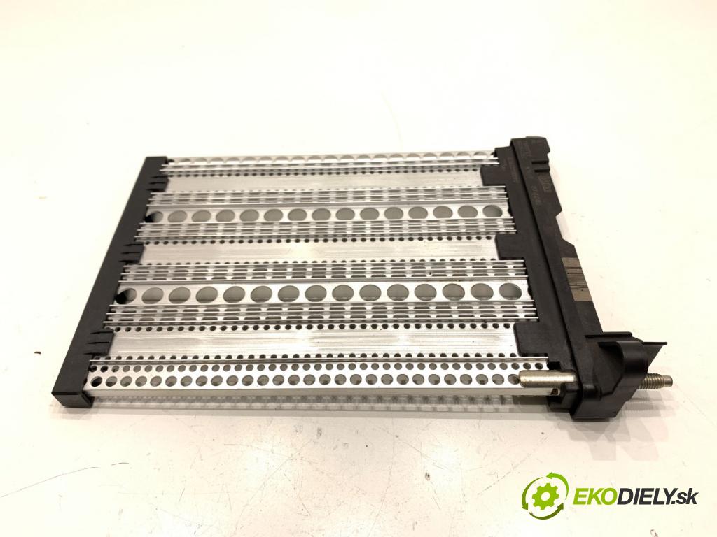 VW TIGUAN SUV 2017 110 kW 2.0 TDI 4motion 1968 Výhrevné teleso, radiátor kúrenia elektrická 5Q0963235C (Radiátor kúrenia)