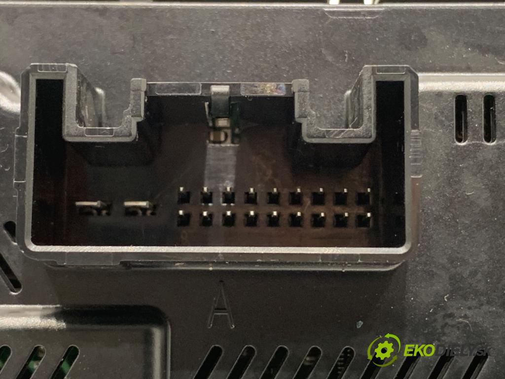 VW TIGUAN SUV 2017 110 kW 2.0 TDI 4motion 1968 Panel ovládania kúrenia 5NA907044N (Prepínacie páčky pod volantom)