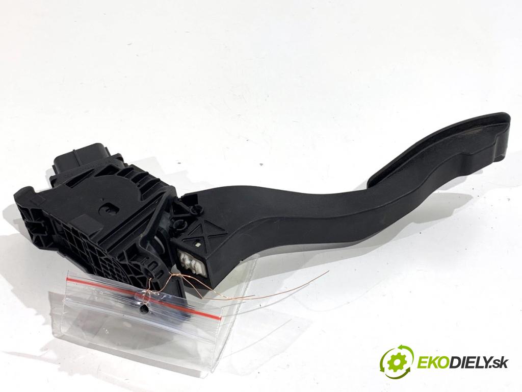 VW TIGUAN SUV 2017 110 kW 2.0 TDI 4motion 1968 Potenciometer plynu 5Q1723503J (Potenciometer plynového pedálu)