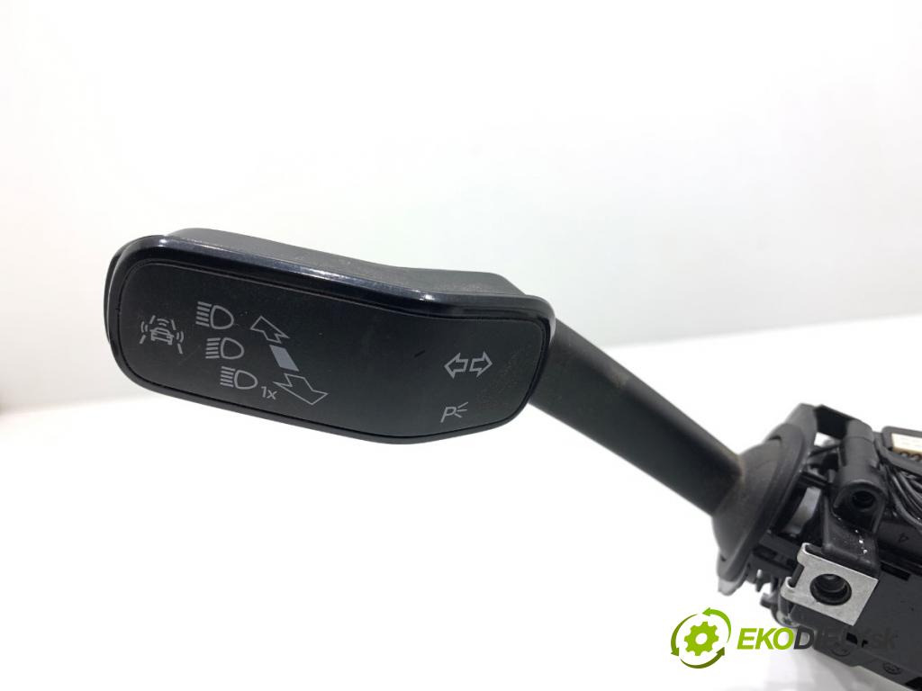 VW TIGUAN SUV 2017 110 kW 2.0 TDI 4motion 1968 Prepínač kombinovaný 3Q0953521DM (Prepínacie páčky pod volantom)