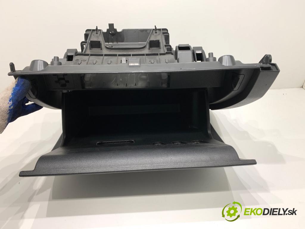 VW TIGUAN SUV 2017 110 kW 2.0 TDI 4motion 1968 Priehradka, kastlík spolujazdca 5NB857097C (Priehradka (kastlík))