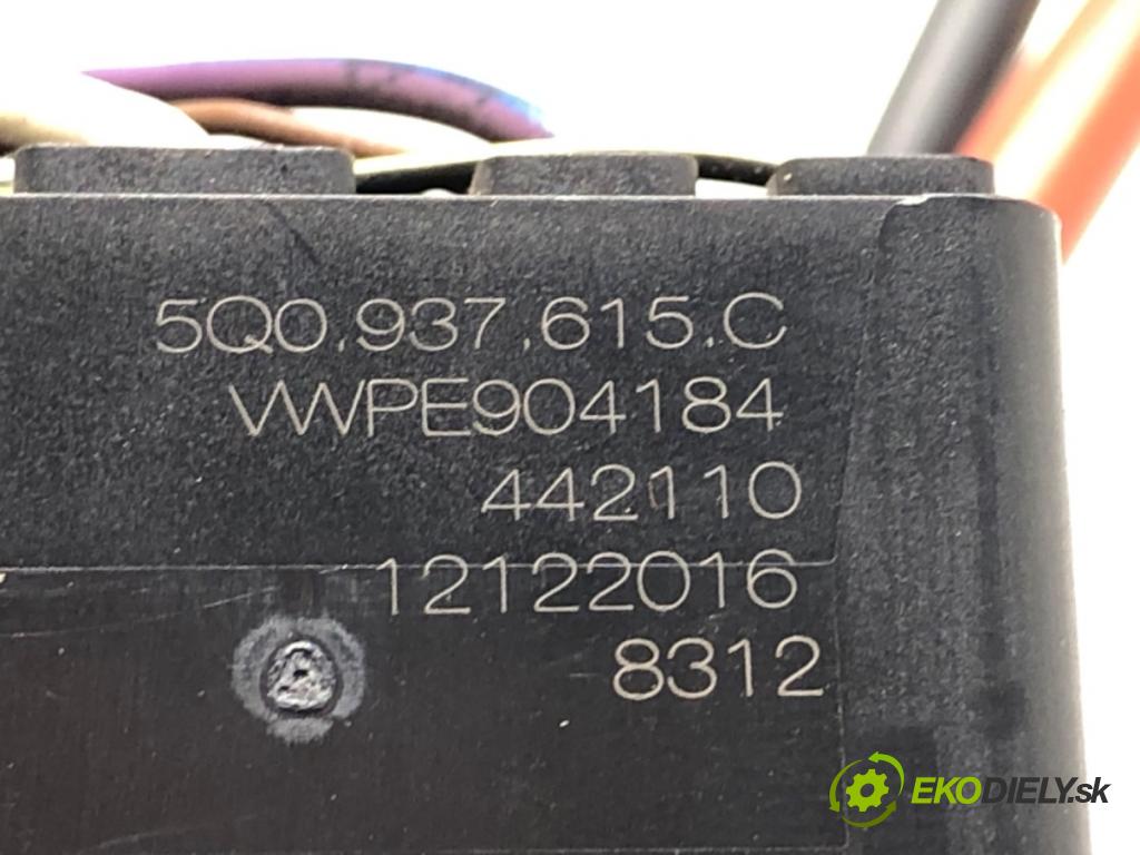 VW TIGUAN SUV 2017 110 kW 2.0 TDI 4motion 1968 skříňka poistková 5Q0937615C (Pojistková skříňka)