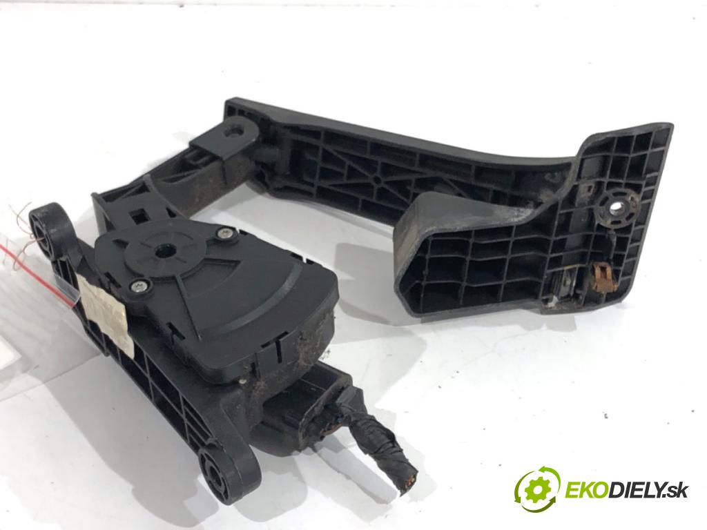 KIA SPORTAGE III SUV 2010 85 kW 1.7 CRDi 1685 Potenciometer plynu 10457A-2S000 (Potenciometer plynového pedálu)