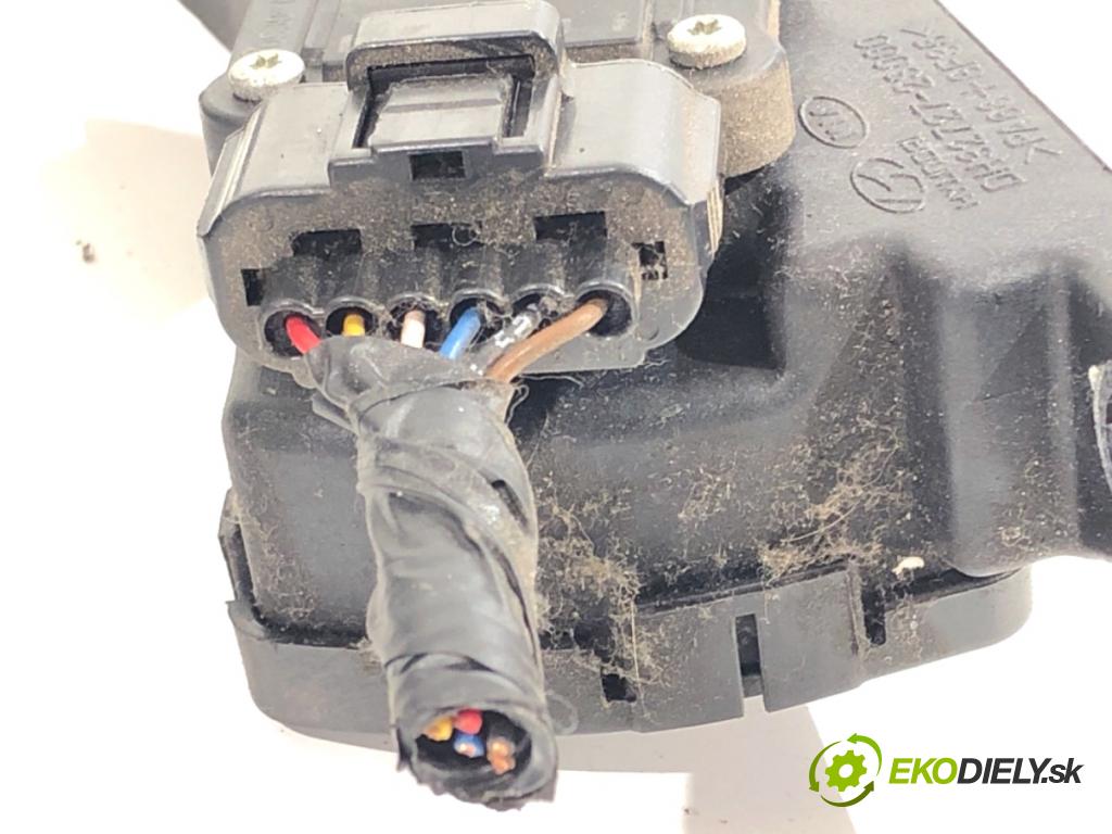 KIA SPORTAGE III SUV 2010 85 kW 1.7 CRDi 1685 Potenciometer plynu 10457A-2S000 (Potenciometer plynového pedálu)