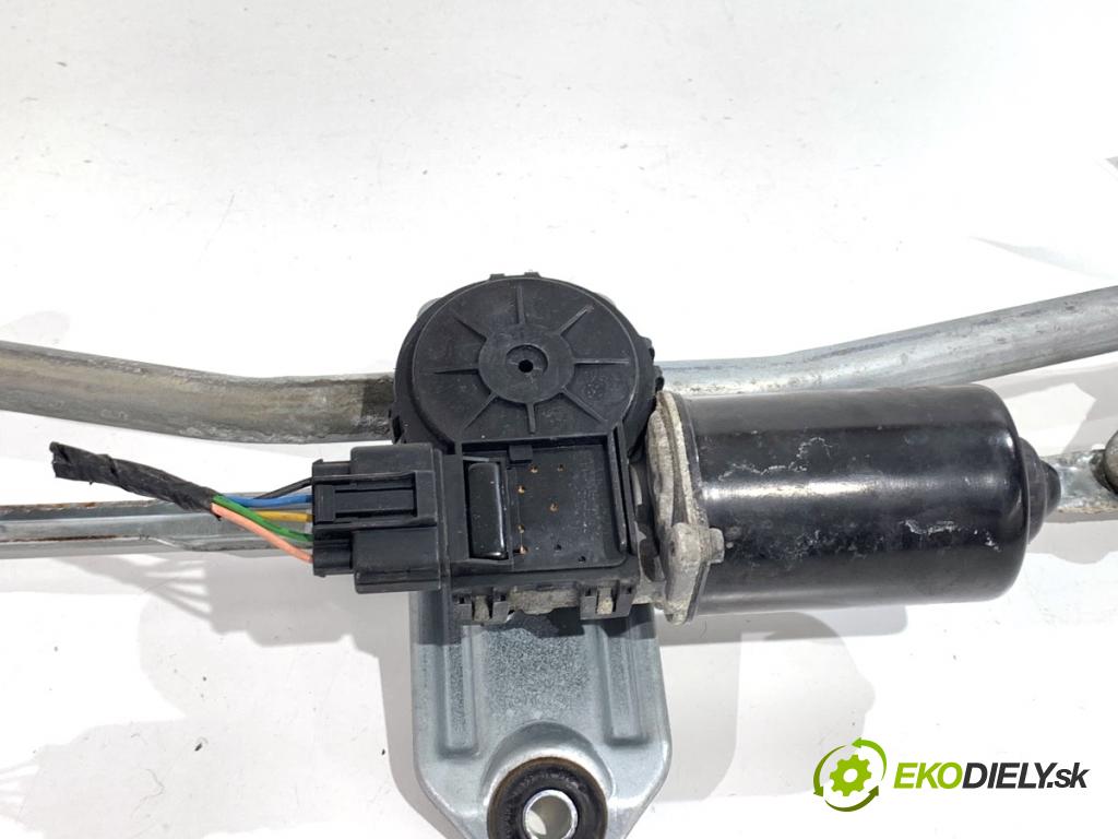 KIA SPORTAGE III SUV 2010 85 kW 1.7 CRDi 1685 Mechanizmus stieračov predný  (Motorček stieračov predný)