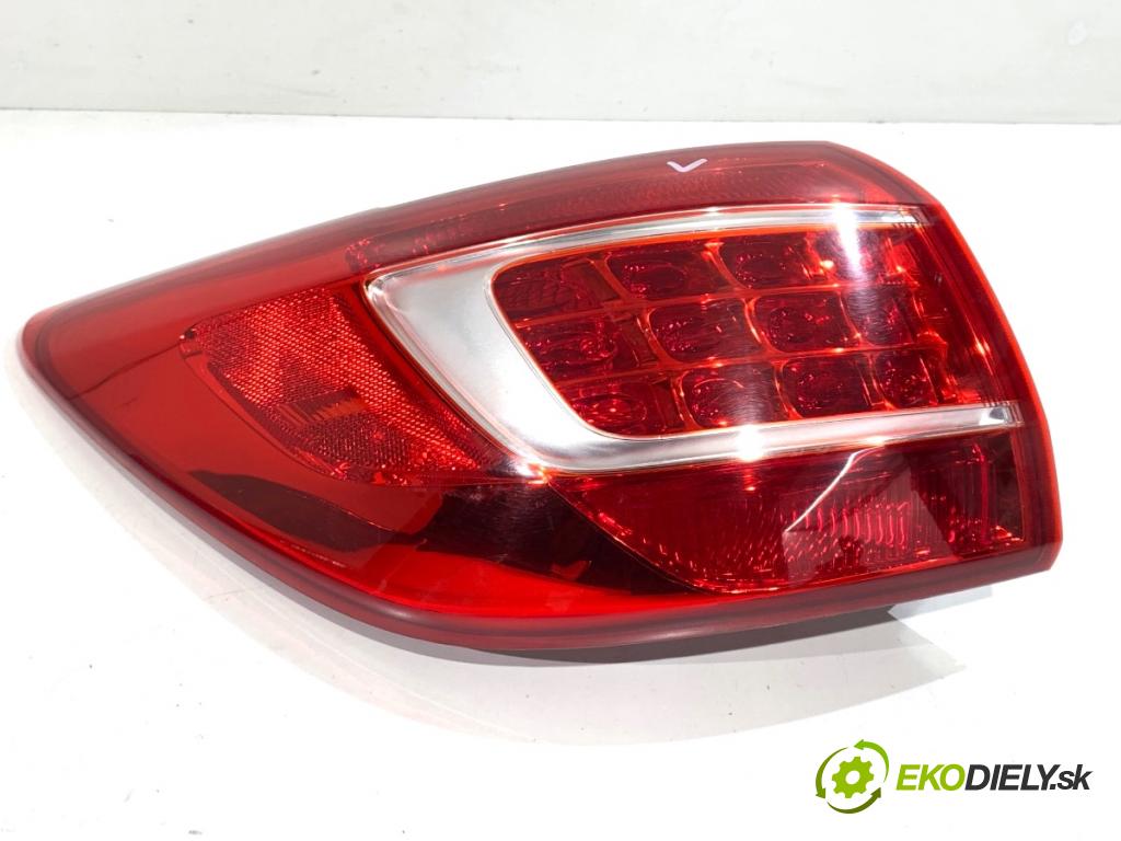 KIA SPORTAGE III SUV 2010 85 kW 1.7 CRDi 1685 Svetlo ľavy zad 