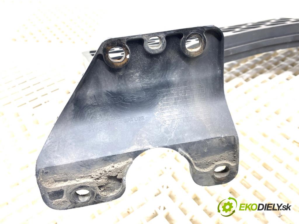 KIA SPORTAGE III SUV 2010 85 kW 1.7 CRDi 1685 výztuha nárazníka přední část 86571-3U000 (Přední výztuha)