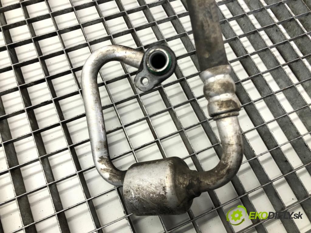 KIA SPORTAGE III SUV 2010 85 kW 1.7 CRDi 1685 rúrka klimatizace  (Trubka klimatizace)