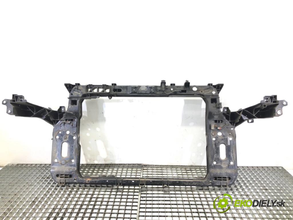 KIA SPORTAGE III SUV 2010 85 kW 1.7 CRDi 1685 držák přední část 64101-3U000 (Přední výztuha)