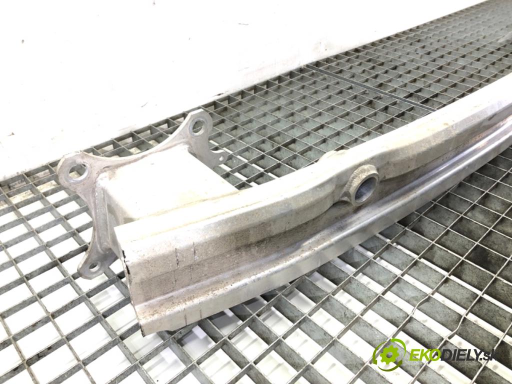 FORD FOCUS IV liftback 2019 88 kW 1.5 EcoBlue 1499 výztuha nárazníka zadní část  (Zadní výztuha)