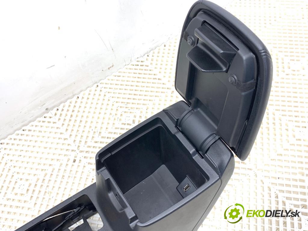 FORD FOCUS IV liftback 2019 88 kW 1.5 EcoBlue 1499 Tunel stredový  (Stredový tunel)