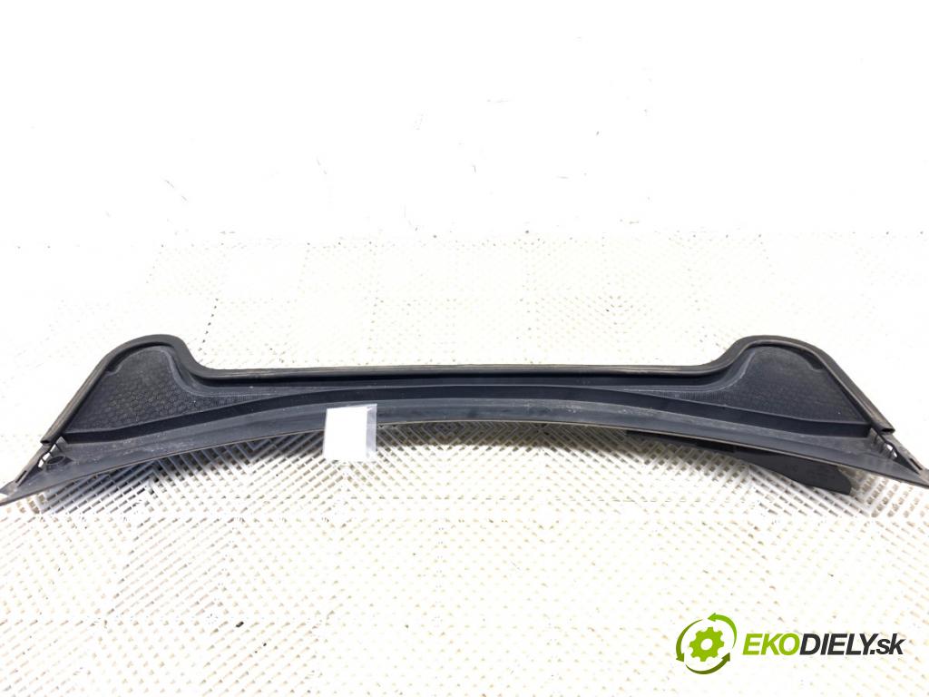 FORD FOCUS IV liftback 2019 88 kW 1.5 EcoBlue 1499 torpédo plast pod čelní okno JX7B-A02222-AD (Plast pod čelním sklem)