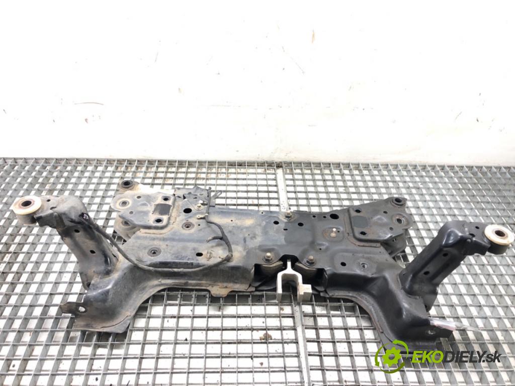 FORD FOCUS IV liftback 2019 88 kW 1.5 EcoBlue 1499 výztuha pod motor  (Přední výztuha)