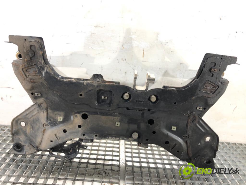 FORD FOCUS IV liftback 2019 88 kW 1.5 EcoBlue 1499 výztuha pod motor  (Přední výztuha)