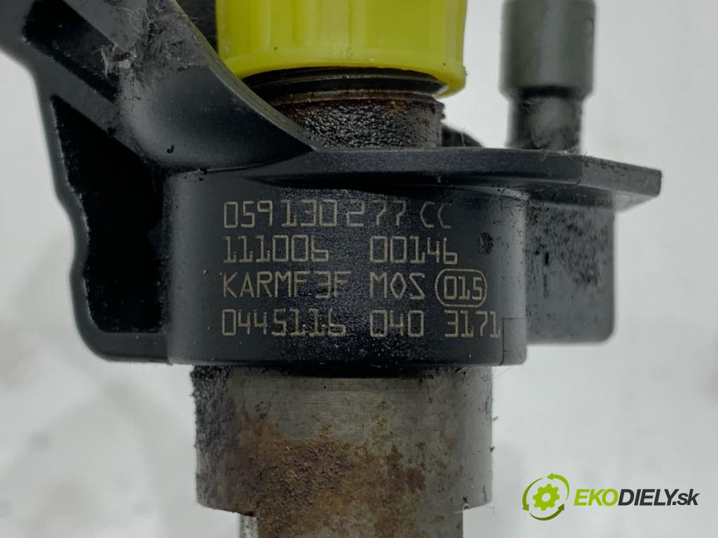 AUDI A6 C7 sedan 2011 180 kW 3.0 TDI quattro 2967 vstrekovač 059130277CC (Vstrekovač paliva)