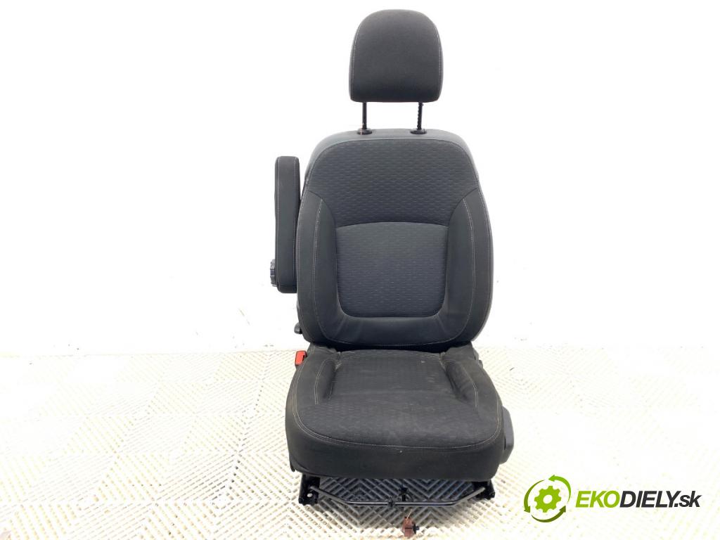 OPEL VIVARO B Autobus 2019 89 kW 1.6 CDTI (06) 1598 Sedadlo ľavy predný 