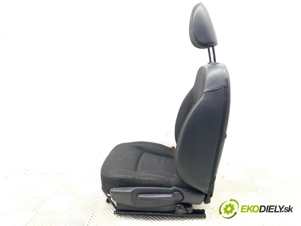OPEL VIVARO B Autobus 2019 89 kW 1.6 CDTI (06) 1598 Sedadlo ľavy predný