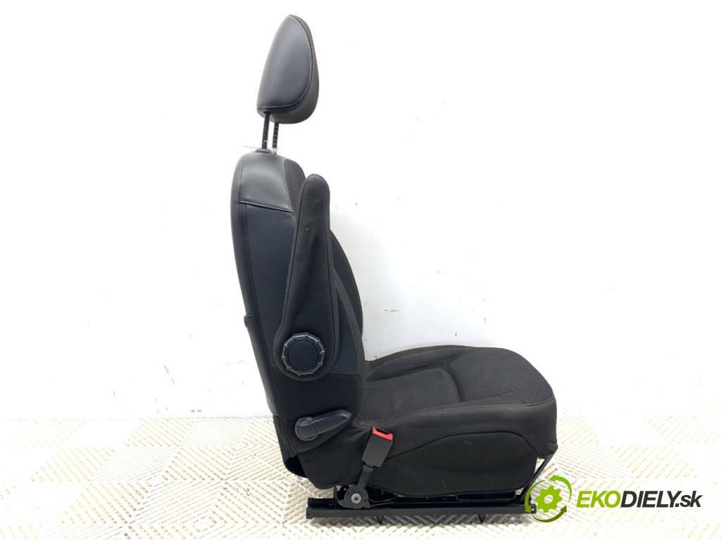 OPEL VIVARO B Autobus 2019 89 kW 1.6 CDTI (06) 1598 Sedadlo ľavy predný