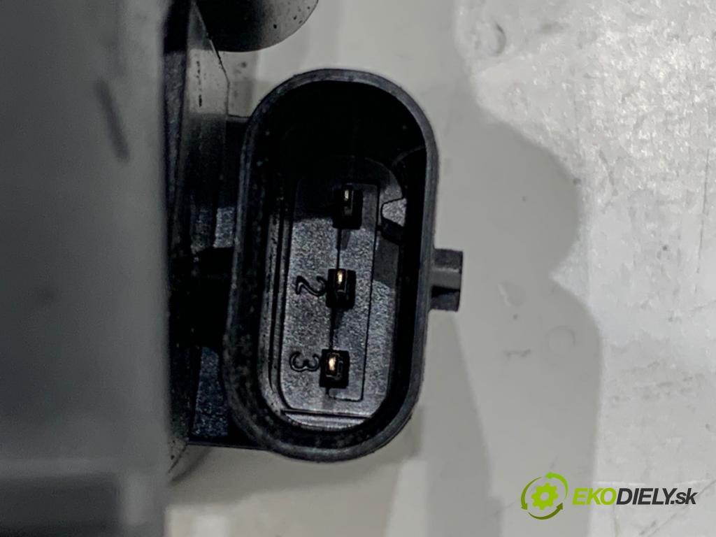 AUDI Q8 SUV 2019 210 kW 50 TDI Mild Hybrid quattro 2967 DALŠÍ: pumpa vody 06H121601P (Vodní pumpa)