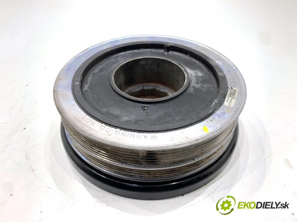 AUDI Q8 SUV 2019 210 kW 50 TDI Mild Hybrid quattro 2967 kolo kolová hřídele 059105251DG (Remenice)