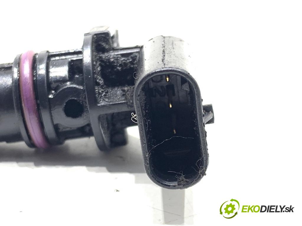 AUDI Q8 SUV 2019 210 kW 50 TDI Mild Hybrid quattro 2967 snímač pozice vačkového hřídele 06M907601D (Snímač polohy klikového hřídele)