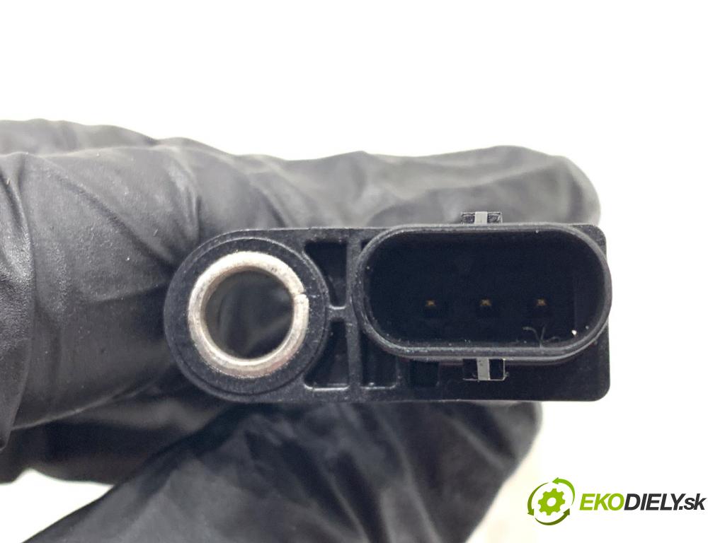 AUDI Q8 SUV 2019 210 kW 50 TDI Mild Hybrid quattro 2967 Snímač pozície hriadeľa kľukového 0261210379 (Snímač polohy kľukového hriadeľa)