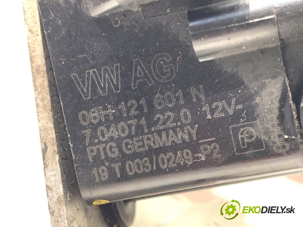 AUDI Q8 SUV 2019 210 kW 50 TDI Mild Hybrid quattro 2967 DALŠÍ: Pumpa vody 06H121601N (Vodná pumpa)