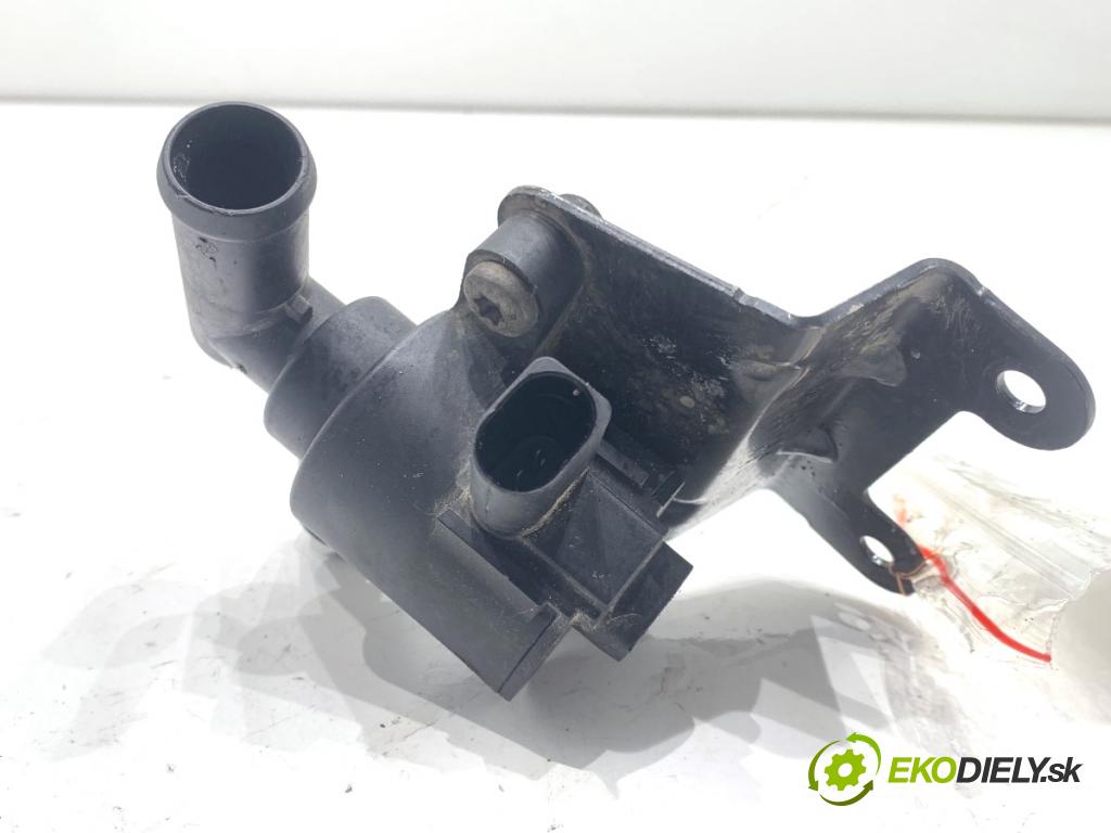 AUDI Q8 SUV 2019 210 kW 50 TDI Mild Hybrid quattro 2967 DALŠÍ: pumpa vody 5Q0906457K (Vodní pumpa)