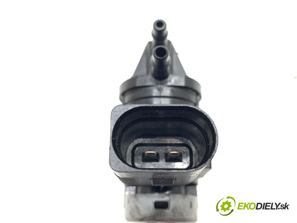 AUDI Q8 SUV 2019 210 kW 50 TDI Mild Hybrid quattro 2967 Ventil tlaku 1K0906283A (Ventil)