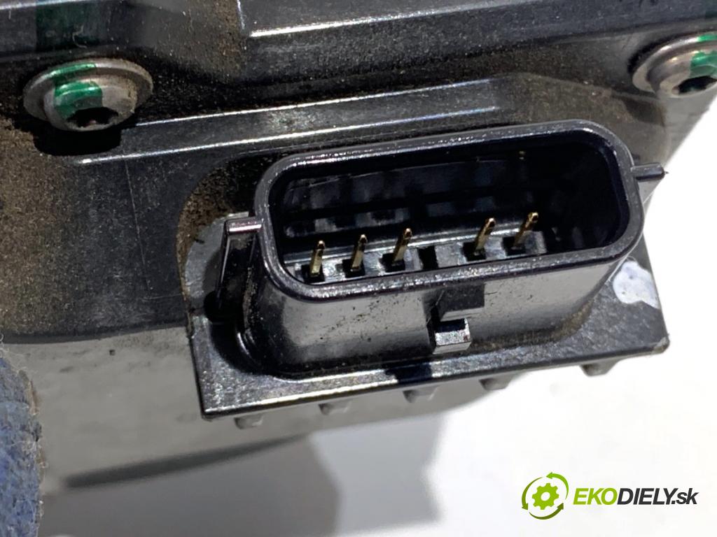 FORD FOCUS IV liftback 2019 88 kW 1.5 EcoBlue 1499 Škrtiaca klapka JN1Q-9M425-AD