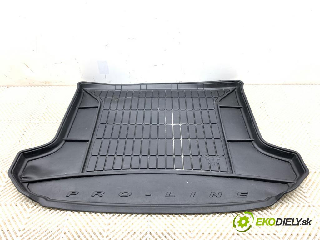 KIA SPORTAGE IV SUV 2020 97 kW 1.6 GDI 1591 KRYTINA: kufra gumená TM400689