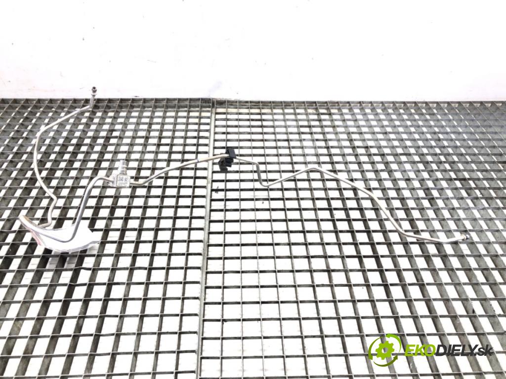 TOYOTA C-HR ---  --- --- --- rúrka klimatizace 88710-F4370 (Trubka klimatizace)