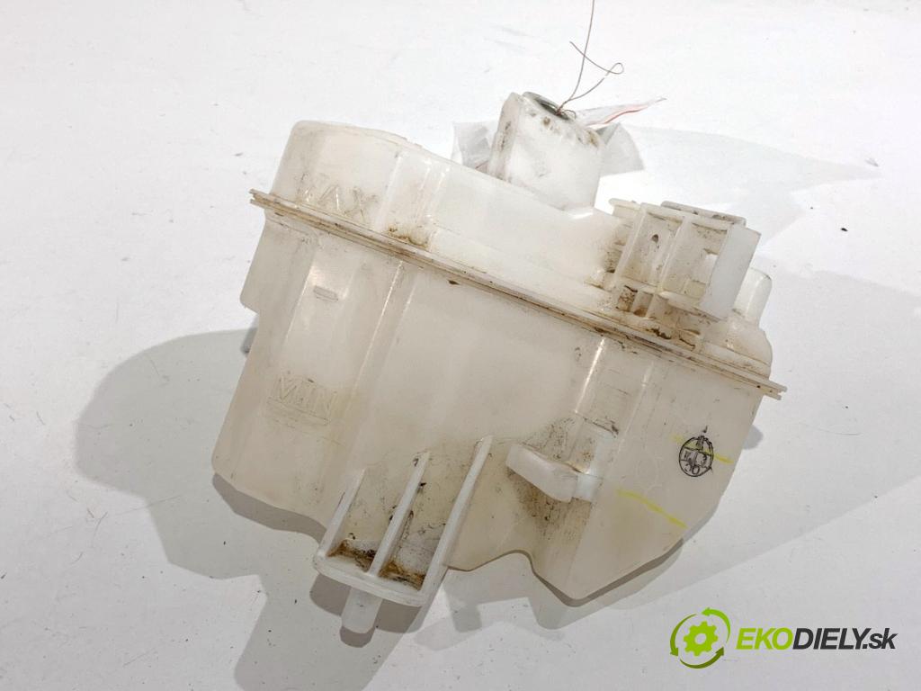 TOYOTA C-HR ---  --- --- --- nádržka vyrovnávací kapaliny chadicího 164700T090 (Vyrovnávací nádržka chladicí kapaliny)