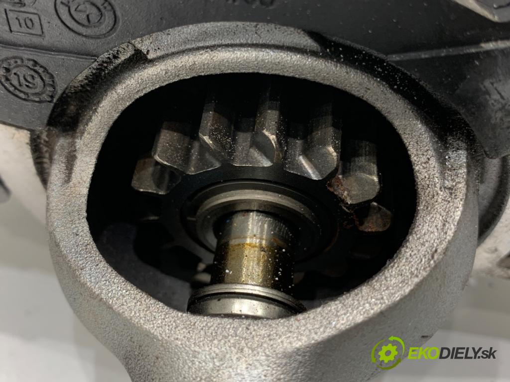 BMW G30 sedan 2021 110 kW 518 d Mild-Hybrid 1995 startér 5A33FB9 (Startér)