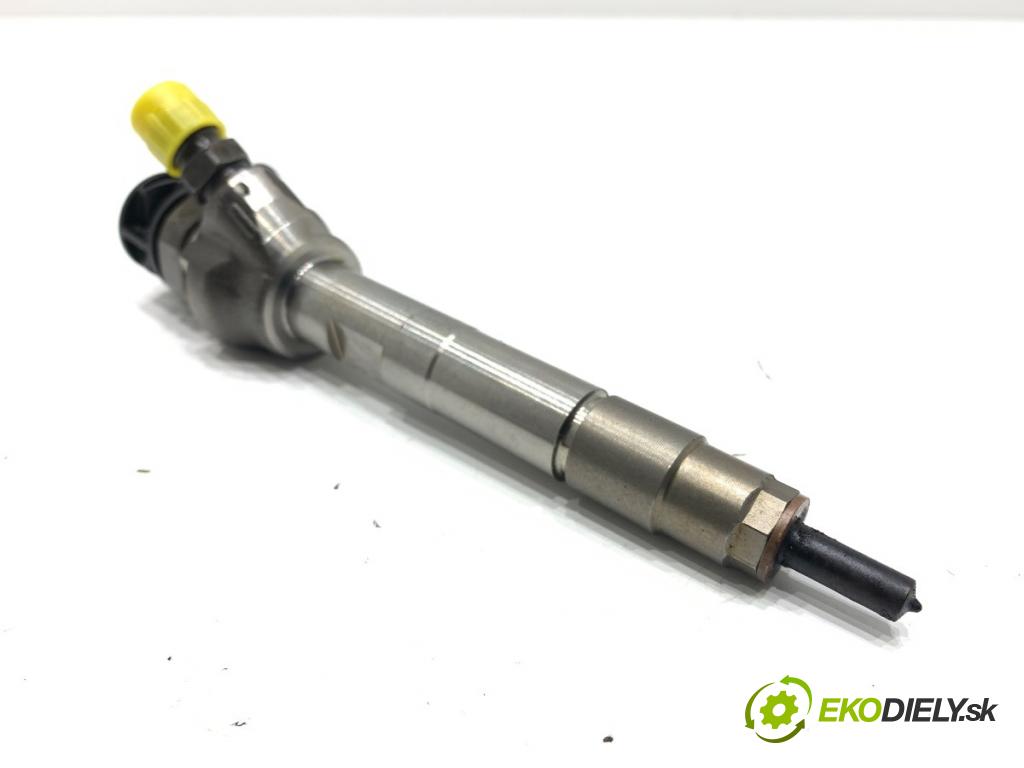 BMW G30 sedan 2021 110 kW 518 d Mild-Hybrid 1995 vstrekovač 0445110818 (Vstrekovač paliva)