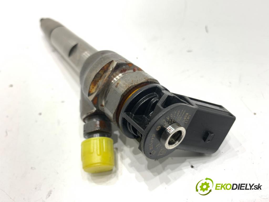 BMW G30 sedan 2021 110 kW 518 d Mild-Hybrid 1995 vstrekovač 0445110818 (Vstrekovač paliva)