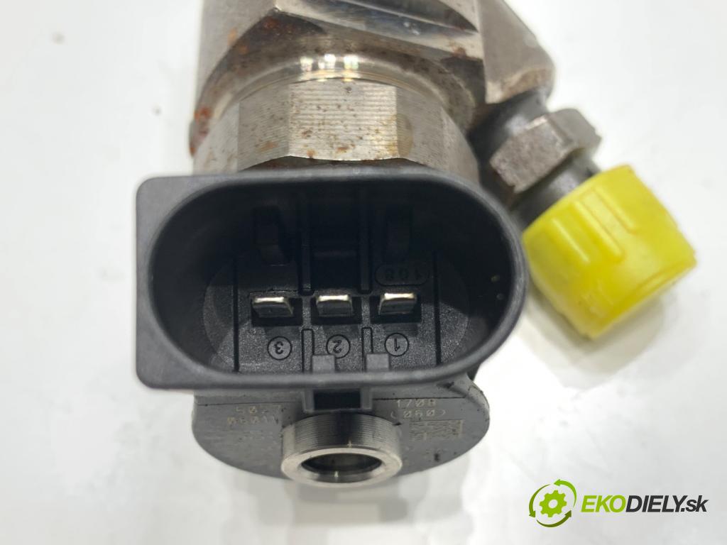 BMW G30 sedan 2021 110 kW 518 d Mild-Hybrid 1995 vstrekovač 0445110818 (Vstrekovač paliva)