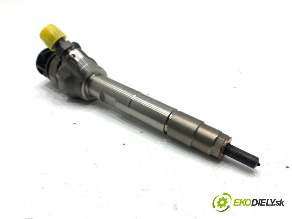 BMW G30 sedan 2021 110 kW 518 d Mild-Hybrid 1995 vstrekovač 0445110818 (Vstrekovač paliva)