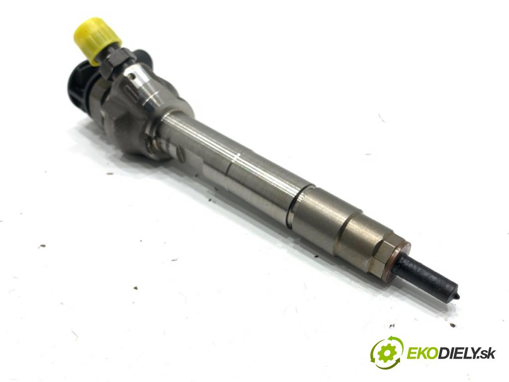 BMW G30 sedan 2021 110 kW 518 d Mild-Hybrid 1995 vstrekovač 0445110818 (Vstrekovač paliva)