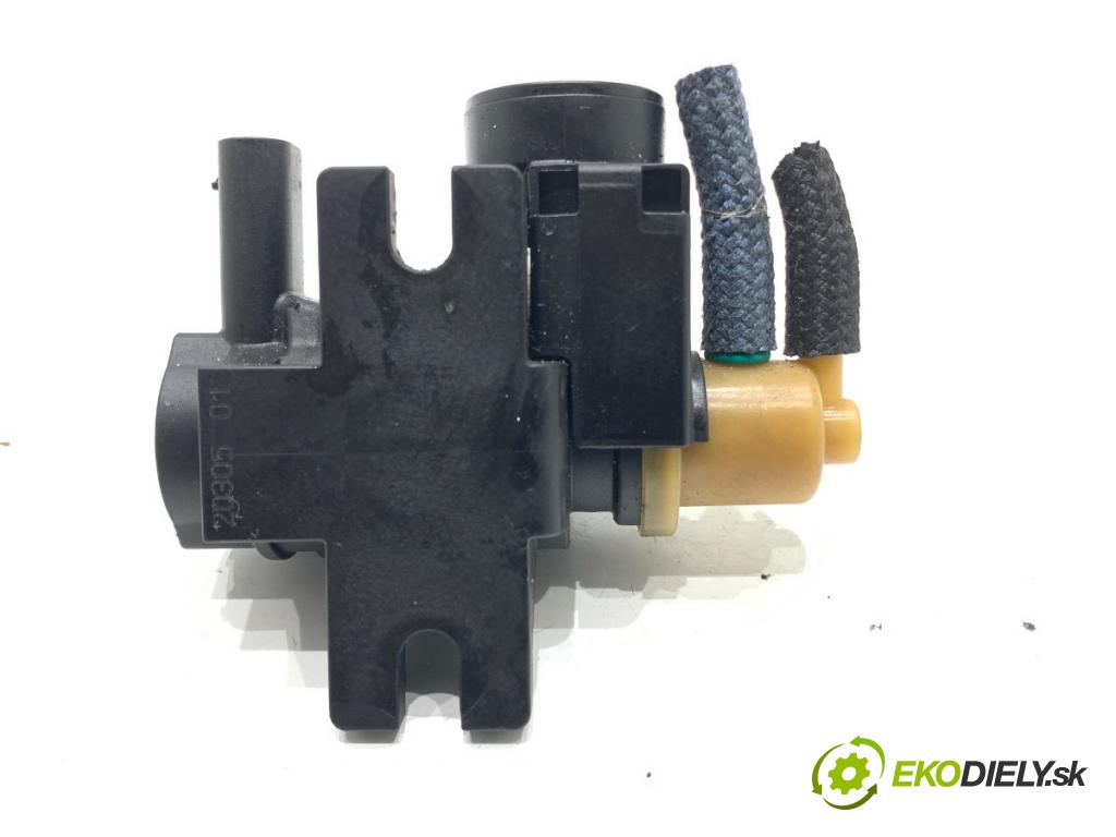 BMW G30 sedan 2021 110 kW 518 d Mild-Hybrid 1995 Ventil tlaku 8589117 (Ventil)