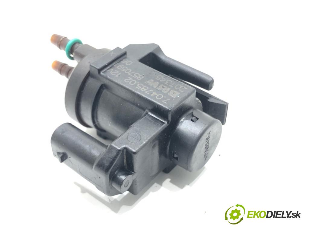 BMW G30 sedan 2021 110 kW 518 d Mild-Hybrid 1995 Ventil tlaku 8570591 (Ventil)