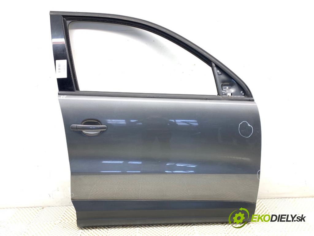 VW TIGUAN SUV 2011 100 kW 2.0 TDI 4motion 1968 dveře pravý přední část 