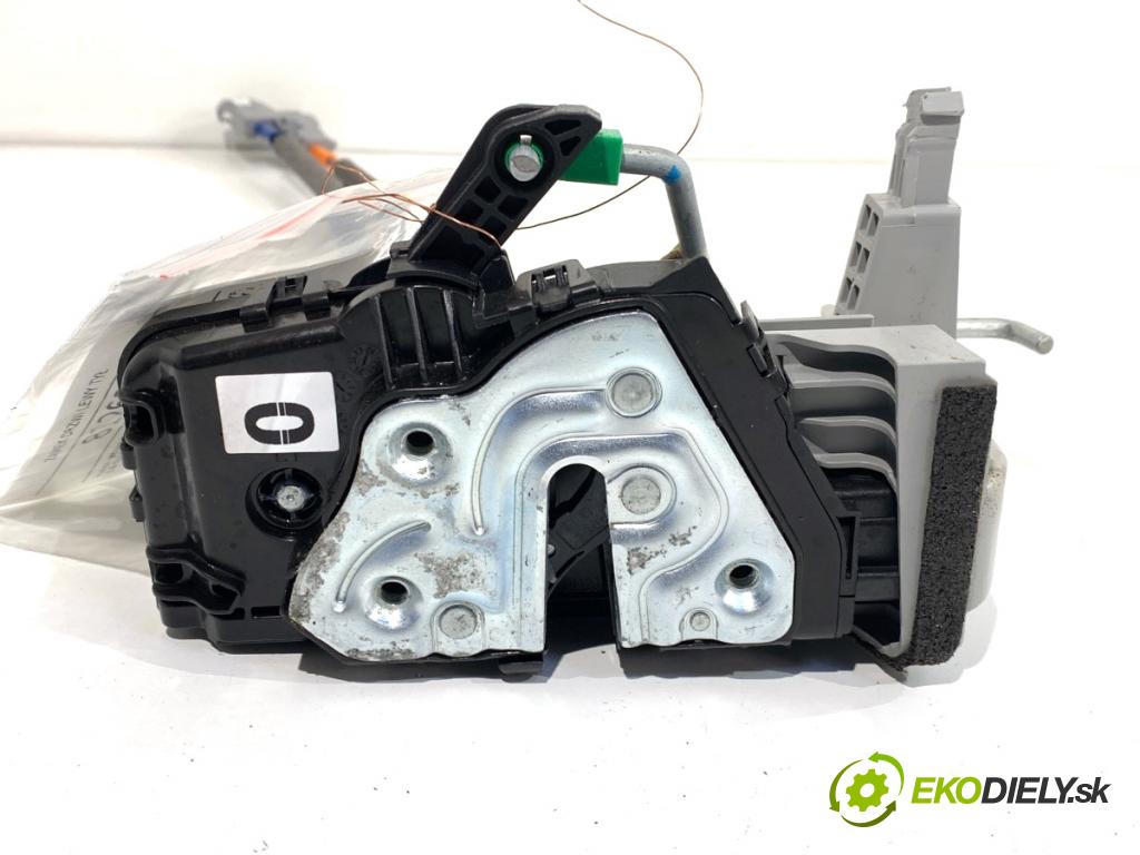 HYUNDAI KONA SUV 2021 77 kW 1.6 GDi Hybrid 1580 zámok Dvere ľavy zad 81410-J9000