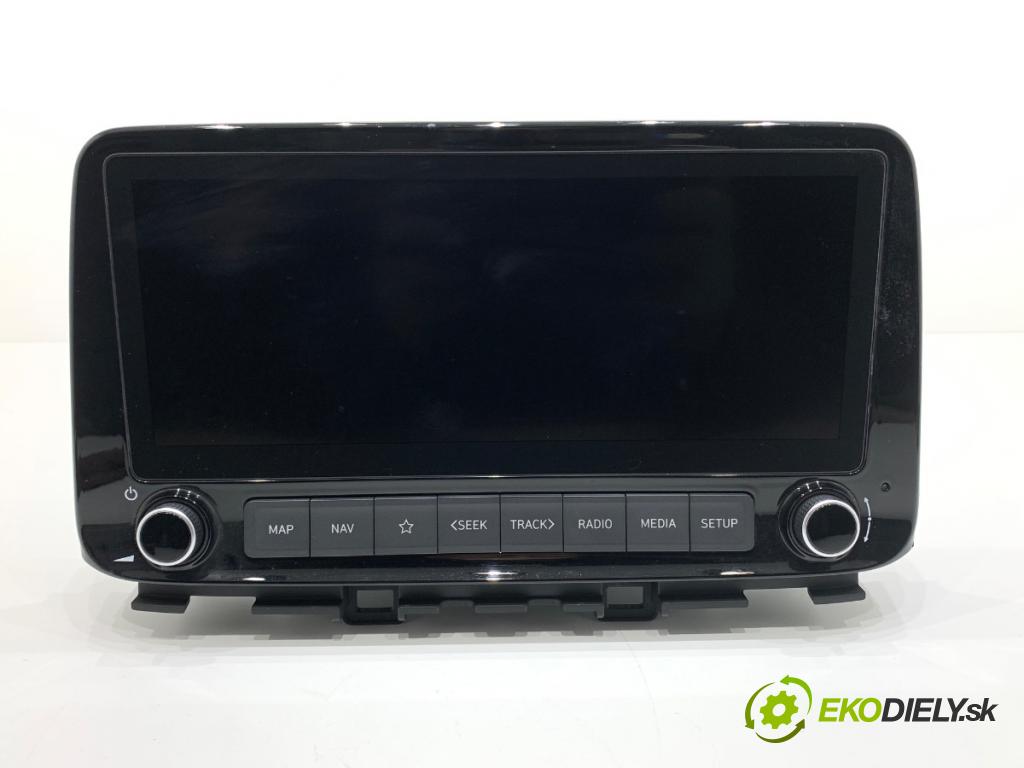 HYUNDAI KONA SUV 2021 77 kW 1.6 GDi Hybrid 1580 RADIO 96560-CM600 (Audio zariadenie)
